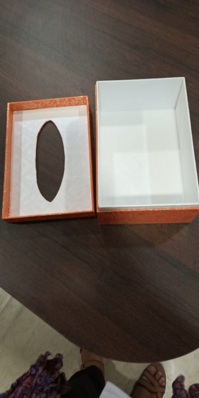 Tissue paper Cardboard Box